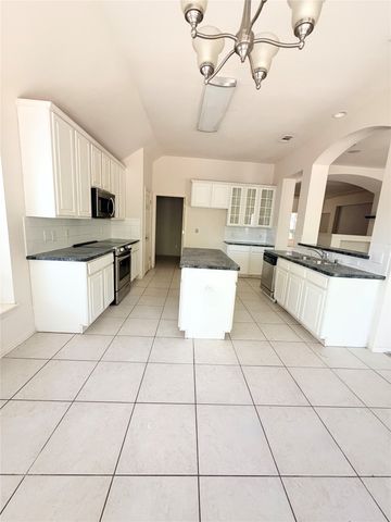 413 Rock Meadow Trail, Mansfield, TX 76063