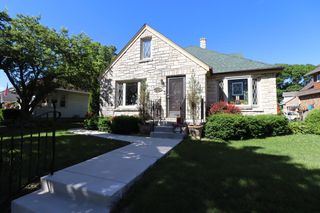 2141 S Livingston TERRACE, West Allis, WI 53219
