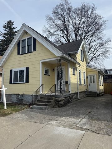 24 Bloomfield Place, Rochester, NY 14620