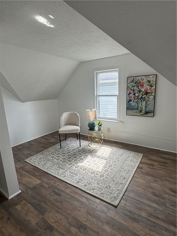 24 Bloomfield Place, Rochester, NY 14620