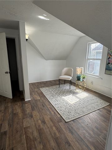 24 Bloomfield Place, Rochester, NY 14620