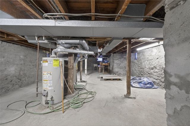 24 Bloomfield Place, Rochester, NY 14620