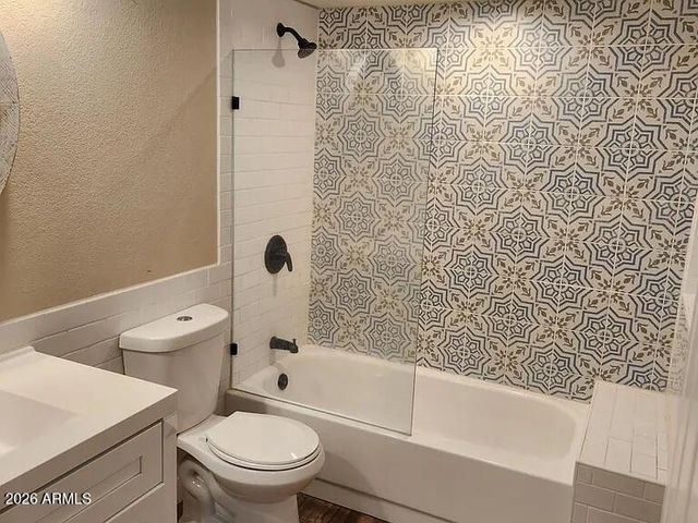 4615 E MONTE Way E, Phoenix, AZ 85044