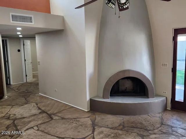 4615 E MONTE Way E, Phoenix, AZ 85044