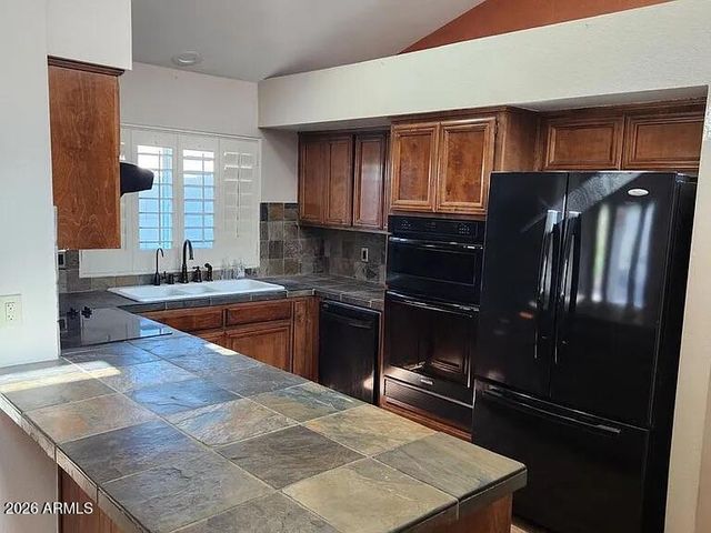 4615 E MONTE Way E, Phoenix, AZ 85044