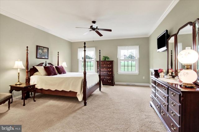 848 CAMBRIDGE DR, Manheim, PA 17545