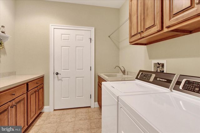 848 CAMBRIDGE DR, Manheim, PA 17545
