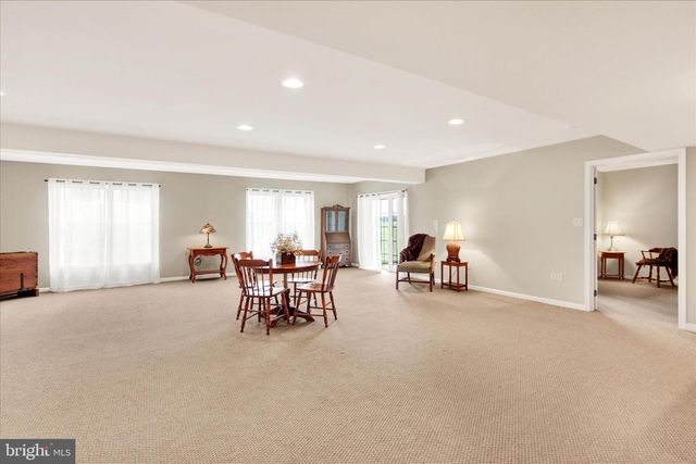 848 CAMBRIDGE DR, Manheim, PA 17545