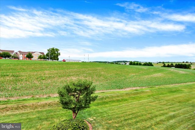 848 CAMBRIDGE DR, Manheim, PA 17545