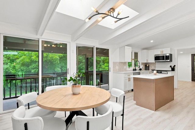 W3552 Wildwood DRIVE, Lake Geneva, WI 53147