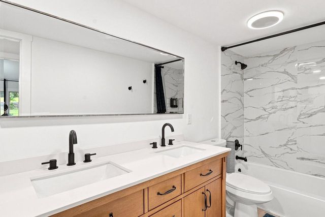 W3552 Wildwood DRIVE, Lake Geneva, WI 53147