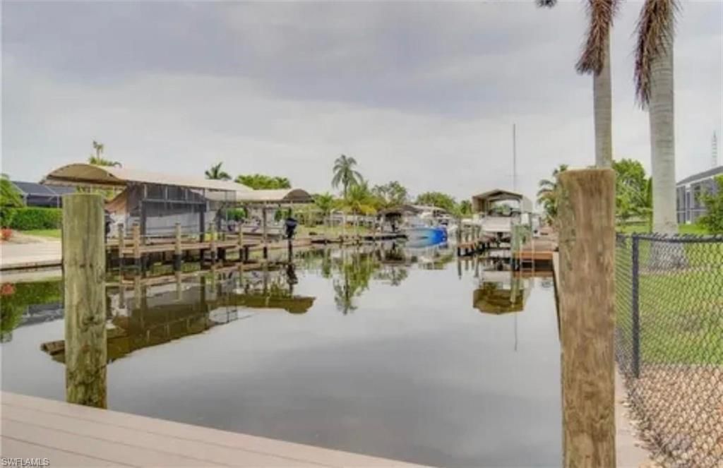 Image 20 of property listing at 5241 SW 2nd PL, Cape Coral, FL 33914