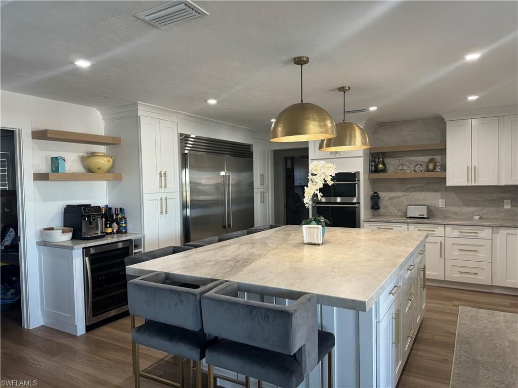 Image 9 of property listing at 5241 SW 2nd PL, Cape Coral, FL 33914