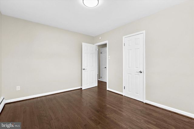 8421 SPRING RD, Pasadena, MD 21122