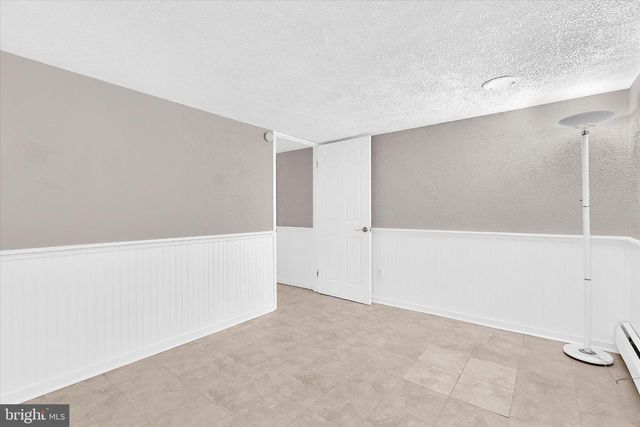 8421 SPRING RD, Pasadena, MD 21122