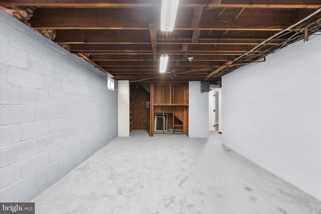 8421 SPRING RD, Pasadena, MD 21122