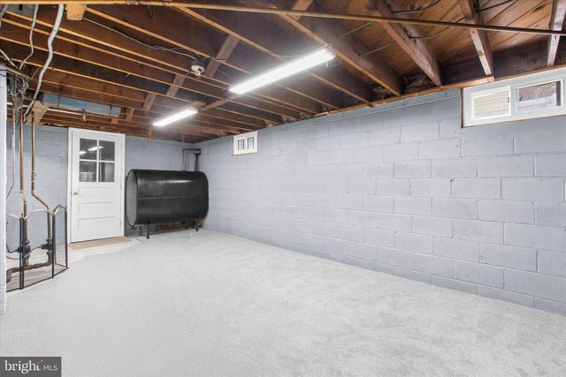 8421 SPRING RD, Pasadena, MD 21122