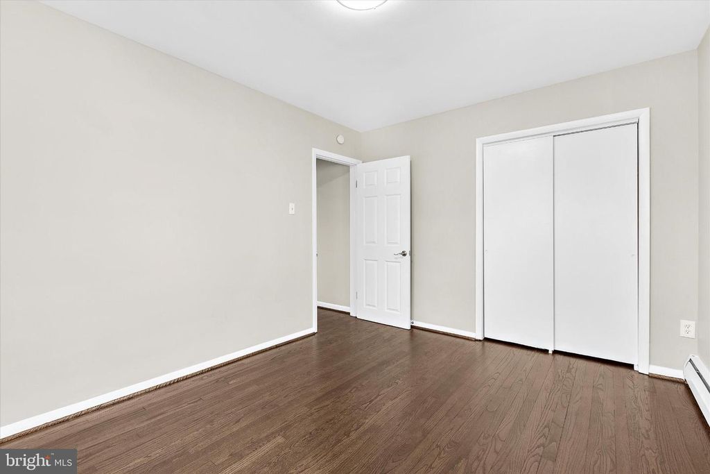 Image 15 of property listing at 8421 SPRING RD, Pasadena, MD 21122