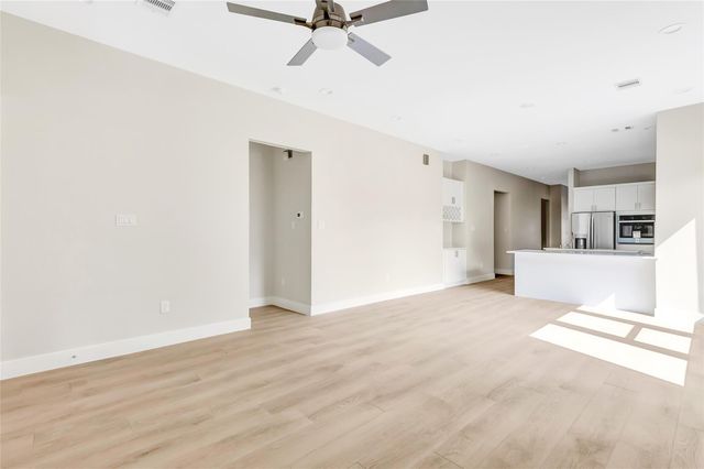 101 Fairway View Court, Montgomery, TX 77356