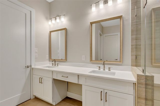 101 Fairway View Court, Montgomery, TX 77356