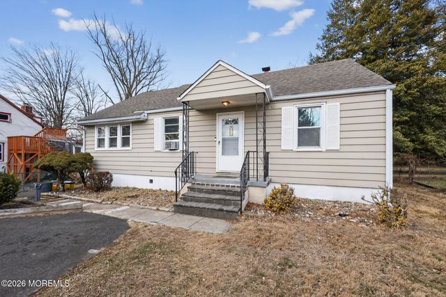 438 Ewingville Road, Ewing, NJ 08638