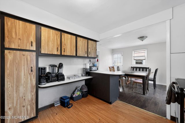 438 Ewingville Road, Ewing, NJ 08638