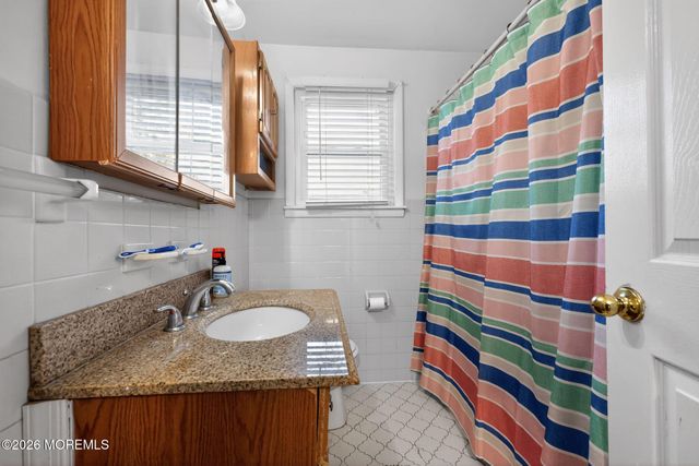 438 Ewingville Road, Ewing, NJ 08638