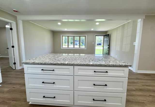 801 Bagley Dr, Fayetteville, TN 37334