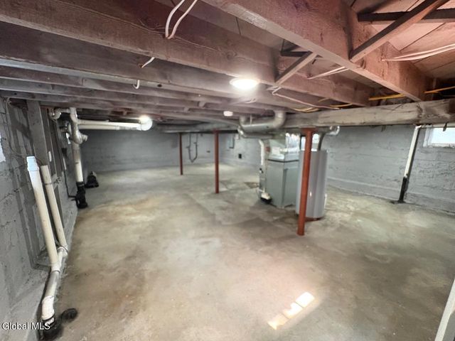 844 Harrison Avenue, Schenectady, NY 12306