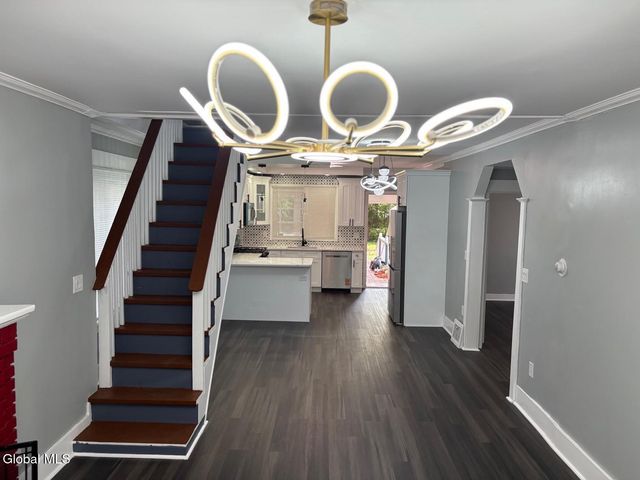 844 Harrison Avenue, Schenectady, NY 12306