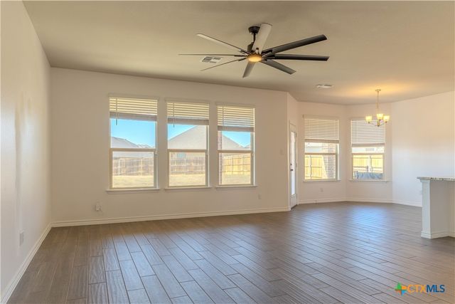 5748 St. Charles Drive, Belton, TX 76513