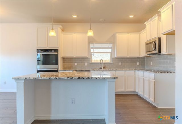 5748 St. Charles Drive, Belton, TX 76513