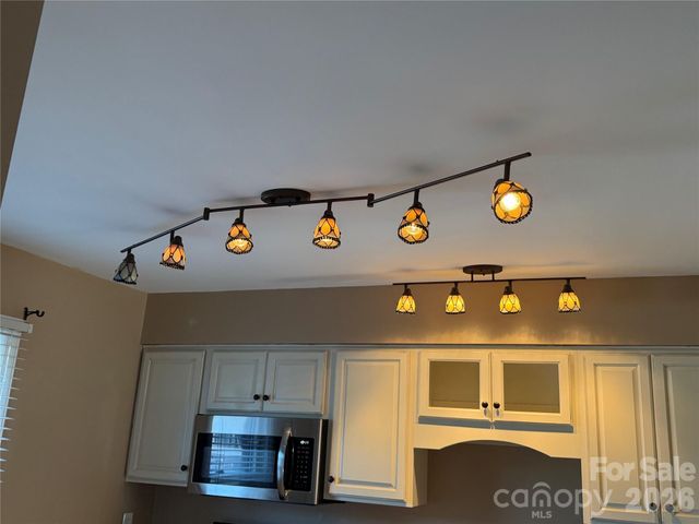 2705 N Center Street 46, Hickory, NC 28601