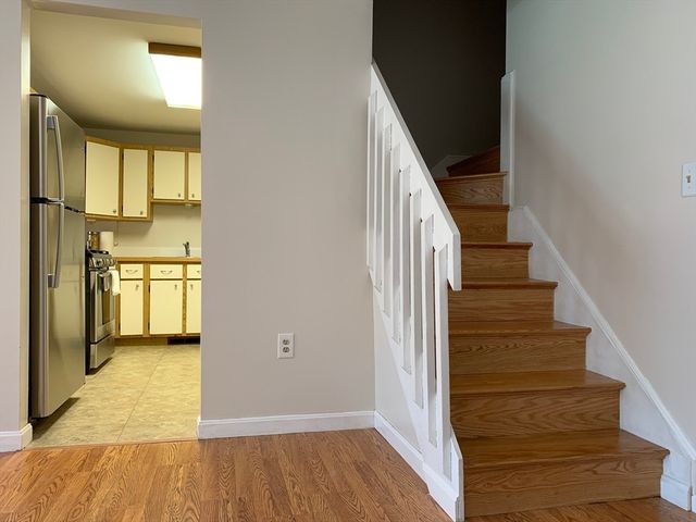 45 Kennedy Dr 45, Chelmsford, MA 01863