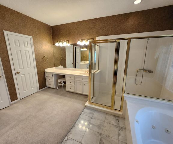 104 April Wind Drive S, Conroe, TX 77356