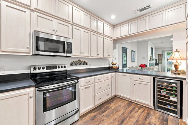 5310 Keller Springs Road 512, Dallas, TX 75248
