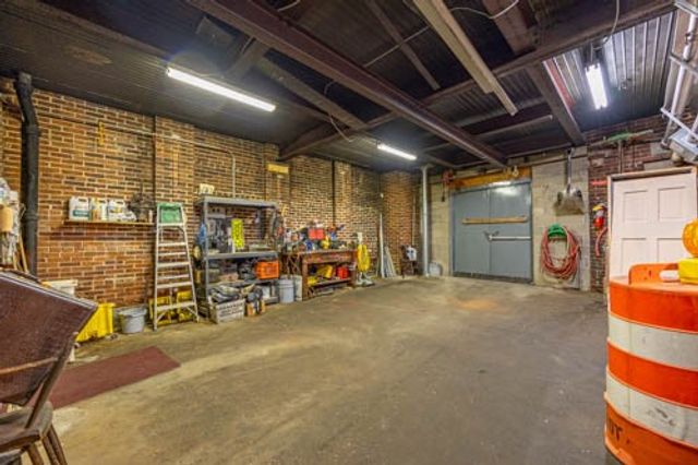 316 Shaw Ave, Mckeesport, PA 15132