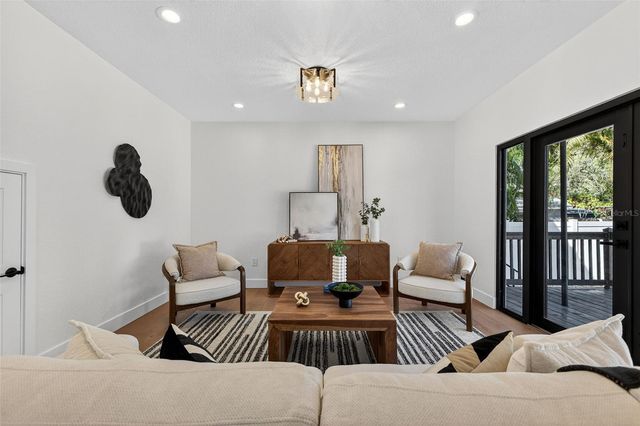 159 17TH AVENUE N, St Petersburg, FL 33704