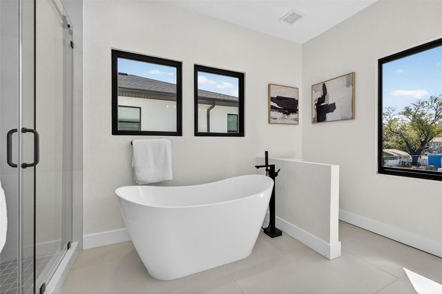 159 17TH AVENUE N, St Petersburg, FL 33704