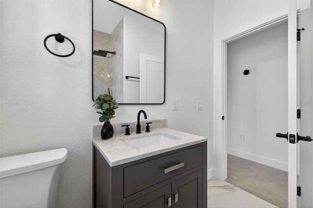 159 17TH AVENUE N, St Petersburg, FL 33704