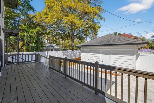 159 17TH AVENUE N, St Petersburg, FL 33704