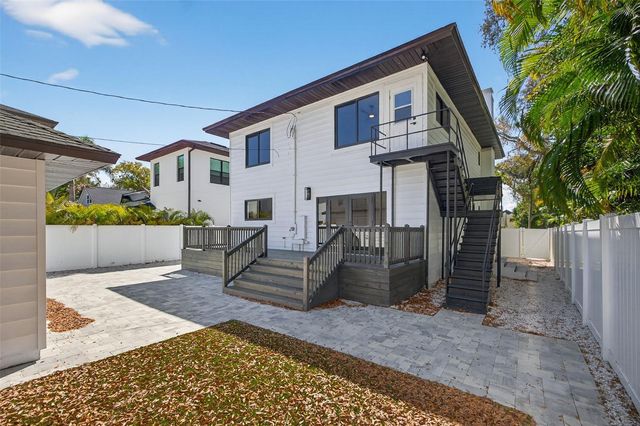 159 17TH AVENUE N, St Petersburg, FL 33704