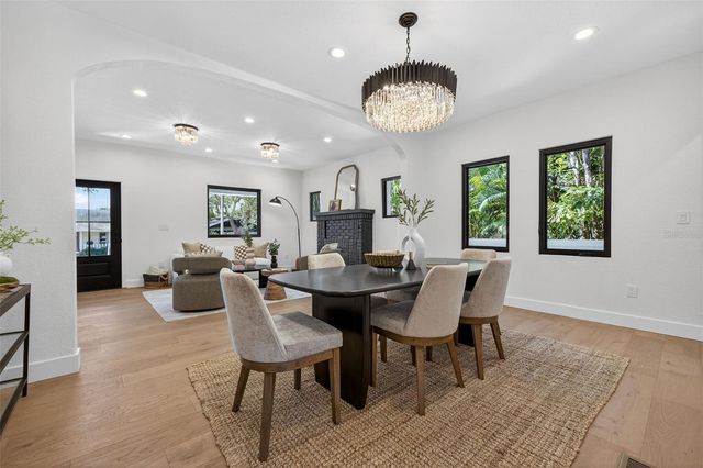 159 17TH AVENUE N, St Petersburg, FL 33704