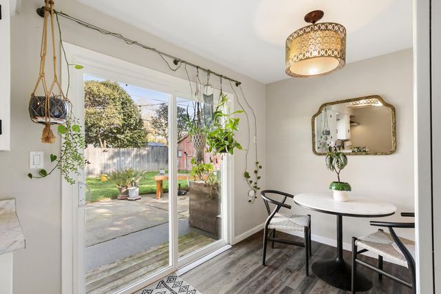 4537 Brent Ct, Sacramento, CA 95820