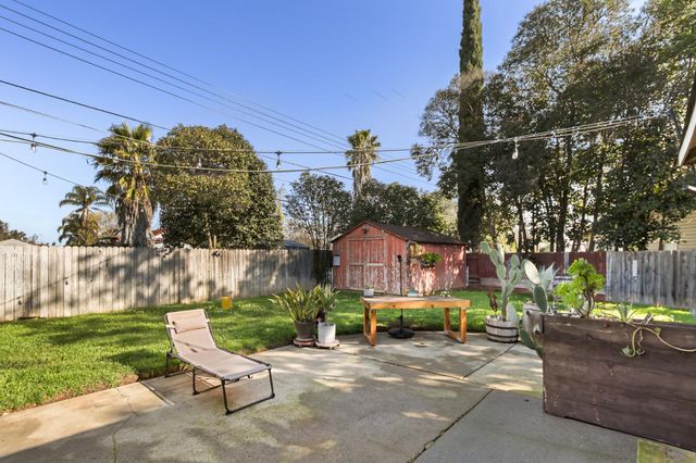 4537 Brent Ct, Sacramento, CA 95820