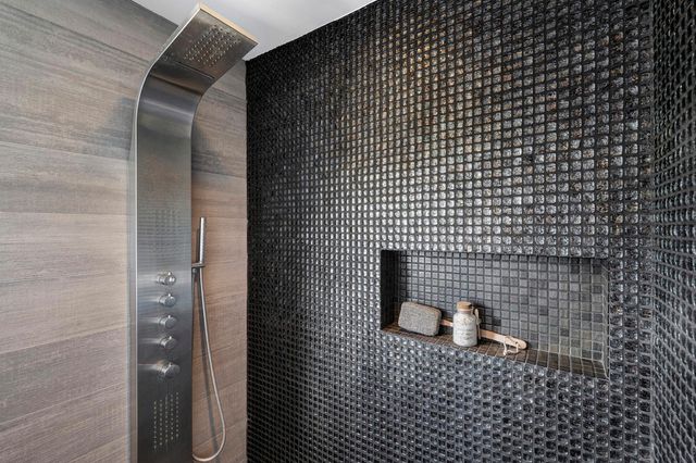 1377 Arlington Street 1377, Houston, TX 77008