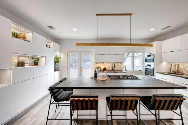 1377 Arlington Street 1377, Houston, TX 77008