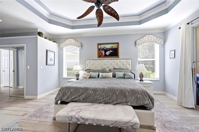 7862 Founders LN, Naples, FL 34104
