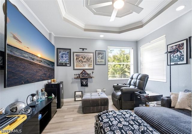 7862 Founders LN, Naples, FL 34104