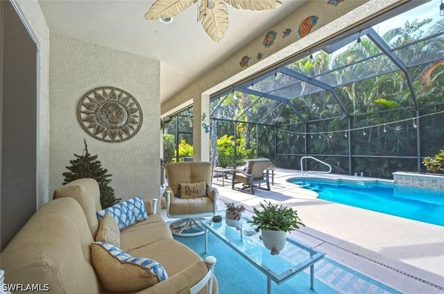 7862 Founders LN, Naples, FL 34104